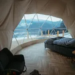 Glamping Pod Hradom Sukromne Jacuzzi A Sauna *