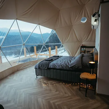 Luksusowy namiot Glamping Pod Hradom Sukromne Jacuzzi A Sauna Bardejów