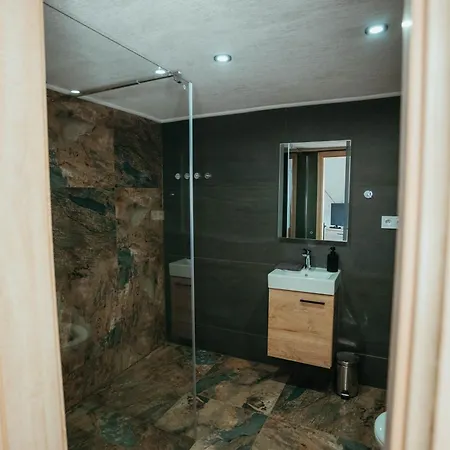 Glamping Pod Hradom Sukromne Jacuzzi A Sauna *