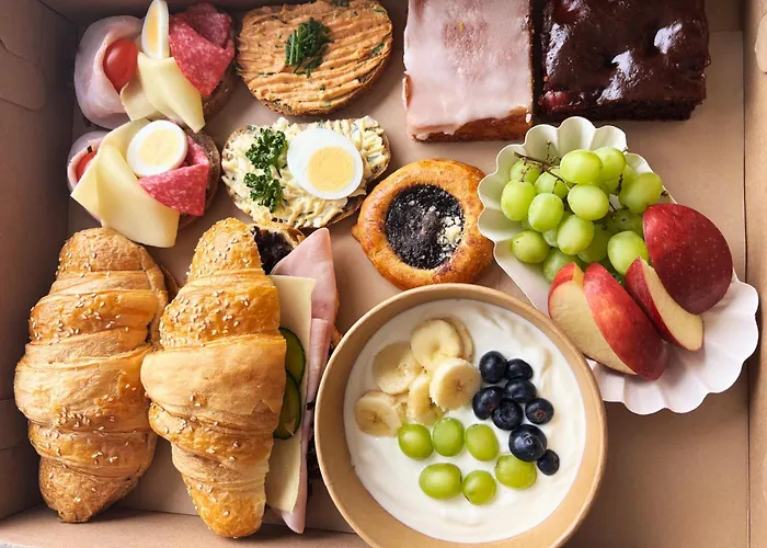 Glamping Pod Hradom Súkromné Jacuzzi A Sauna * Bardejov